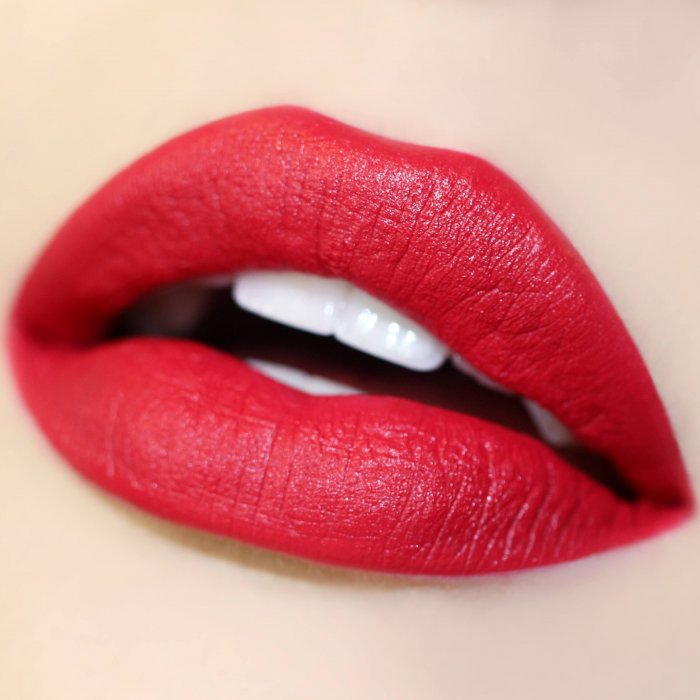 Wet n Wild Silk finish Lipstick помада для губ