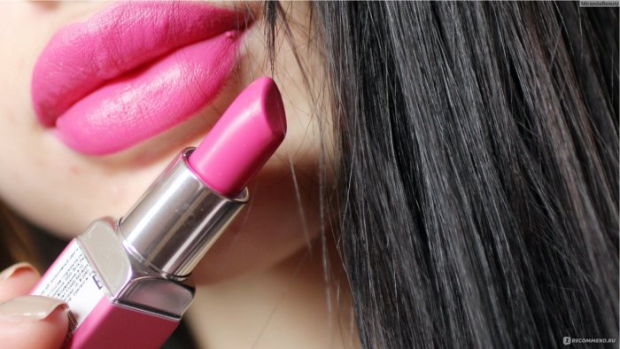 Помада Maybelline Color Sensational 930