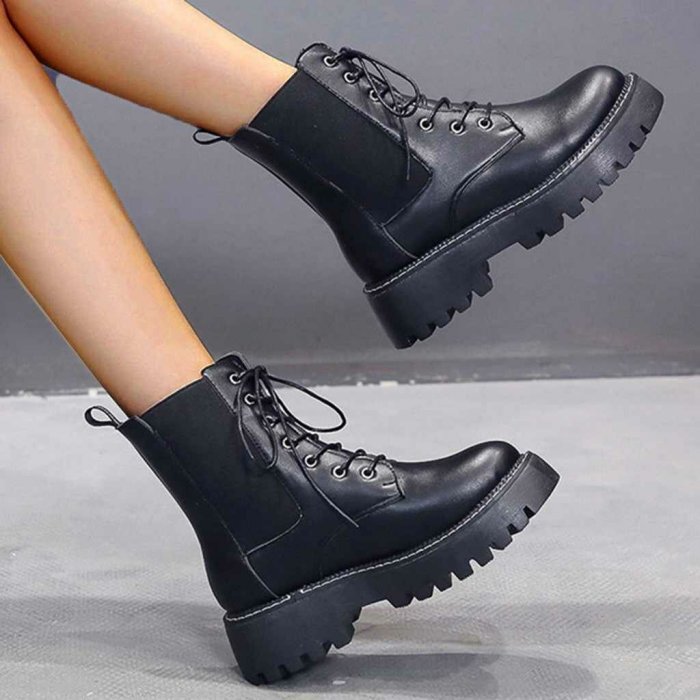 Ботинки 2021 на толстой подошве