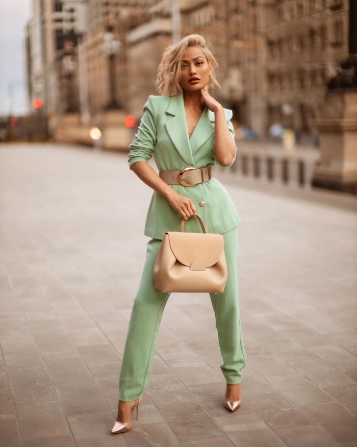 Модные Луки с джинсами 2020