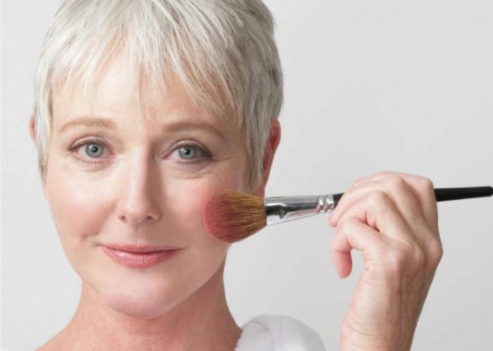 Кэмерон Диаз прически короткие