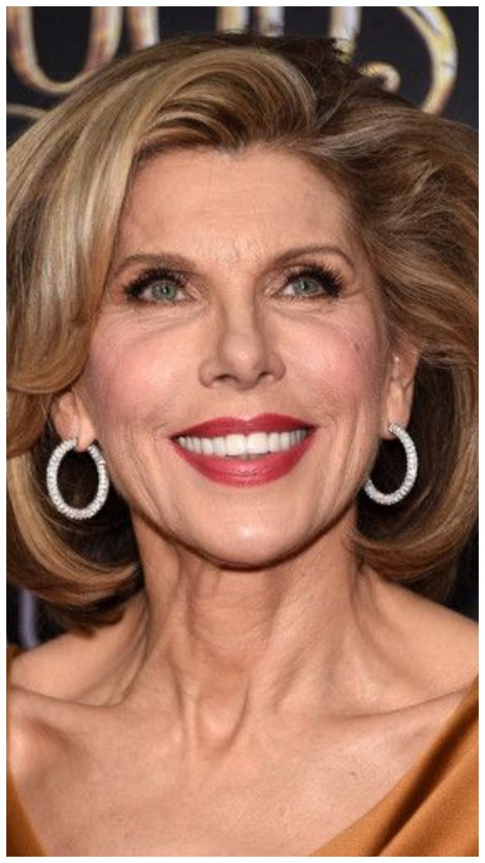 Брови для пожилых женщин