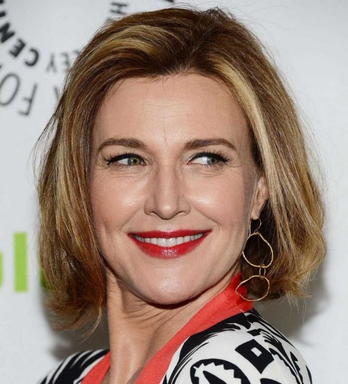 Губная помада для женщин 40 лет