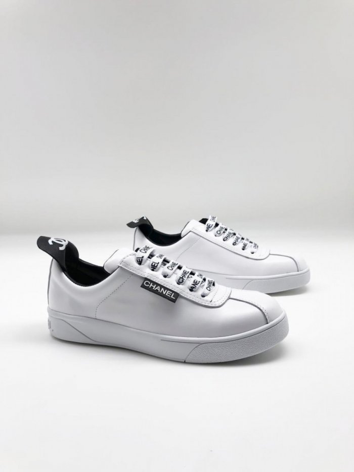 Кроссовки летние женские черные