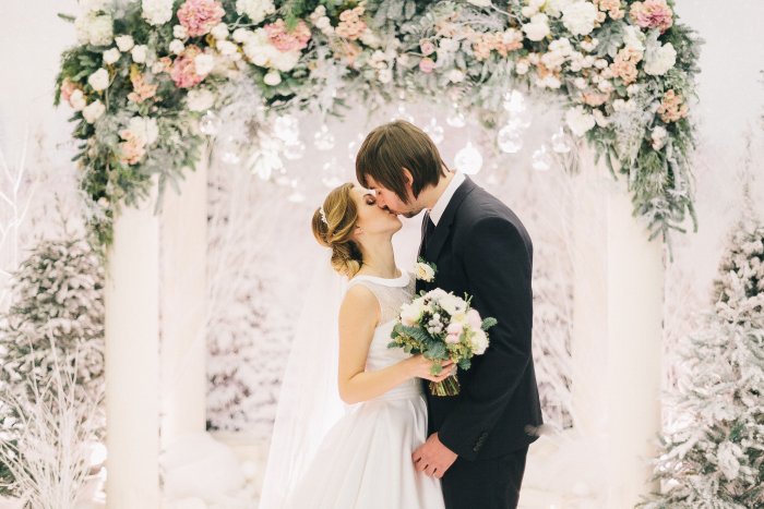 Свадьба в декабре идеи