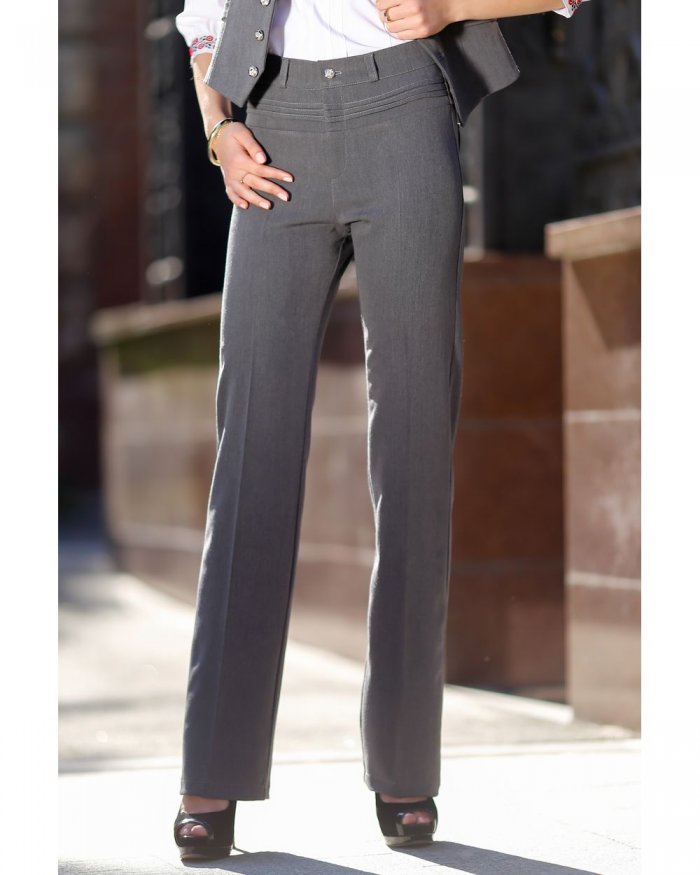 Офисные брюки женские