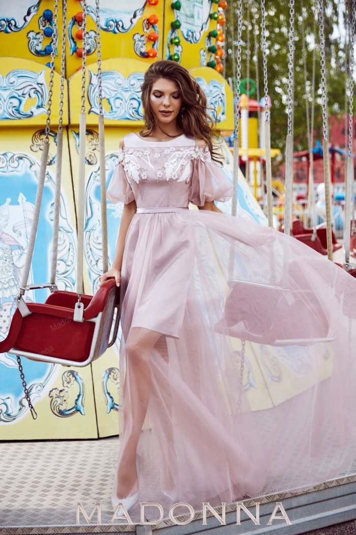 Платья на выпускной 2019