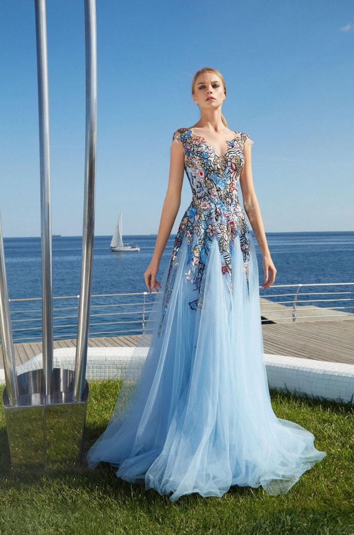 Платье на школьный выпускной 2020