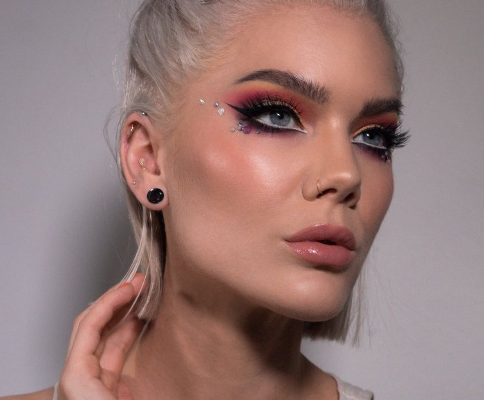 Новогодний макияж 2021 года