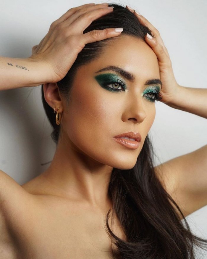 Новогодний макияж 2021