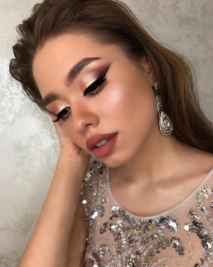 Макияж на новый год