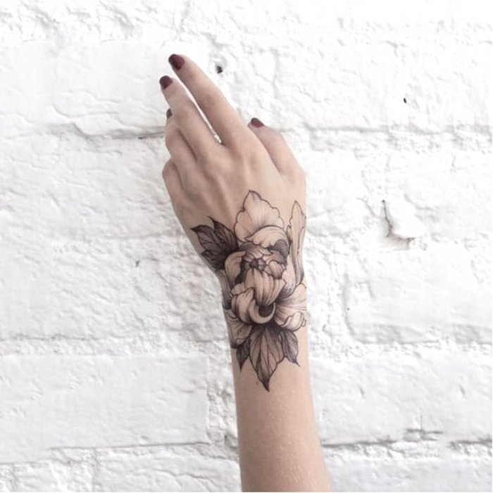 Тату на оукедля девушек