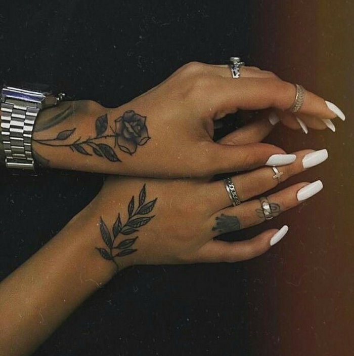 Красивые тату для девушек на кисти руки