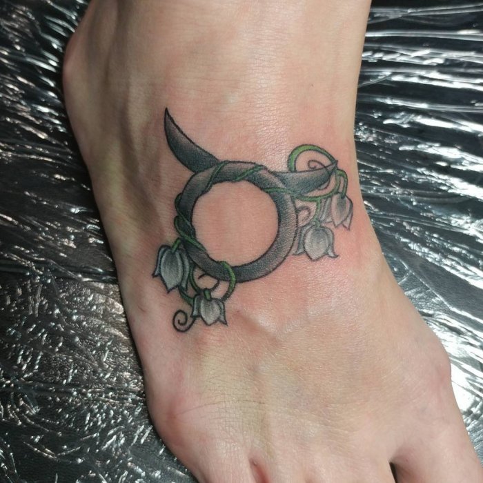 Taurus знак зодиака Татуировка