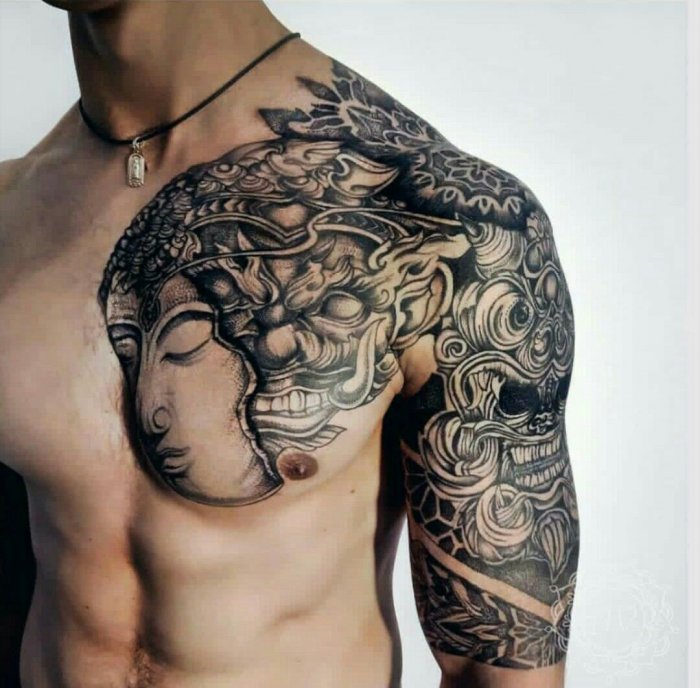 Накаченная спина сзади