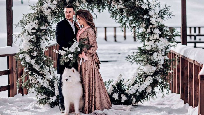 Арка на свадьбу зимой