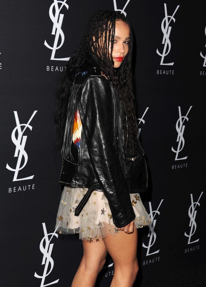 Зои Кравиц от Saint Laurent