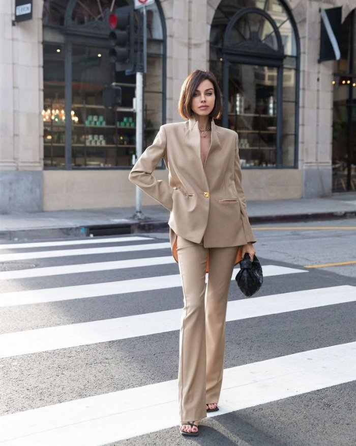 Палаццо брюки женские 2021 2022 стритстайл