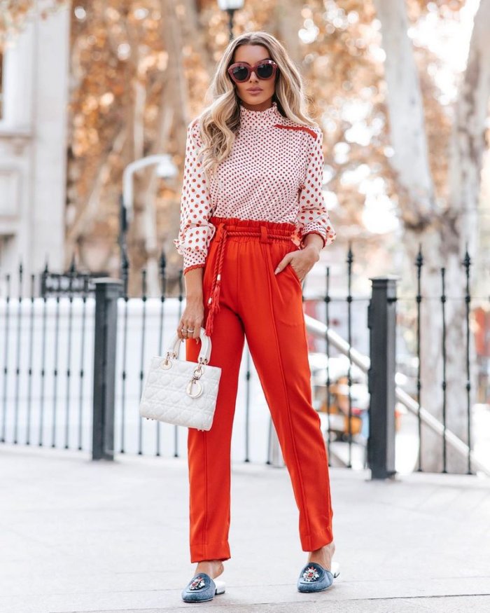 Брючный костюм женский с топом