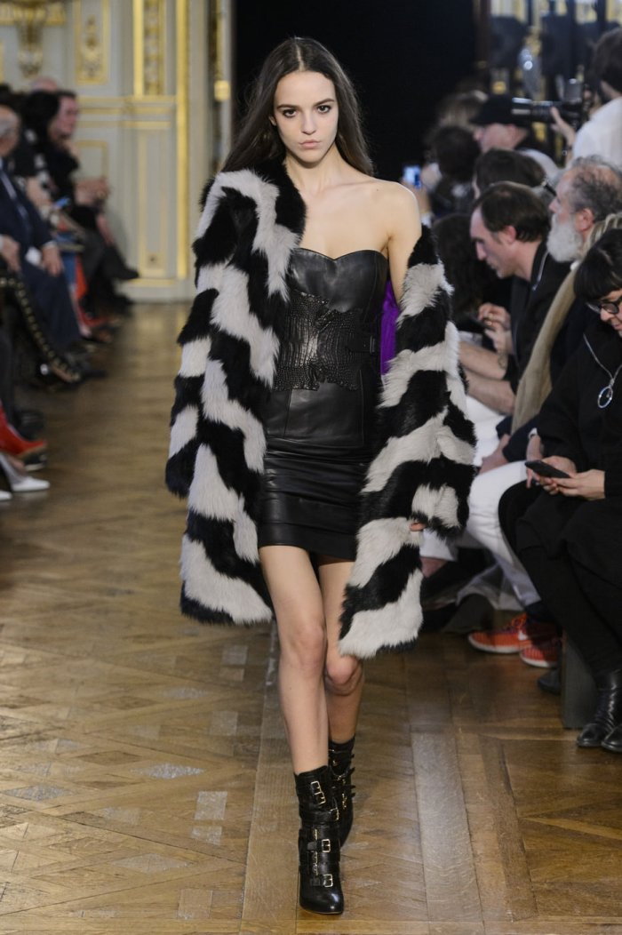 Вязаные пальто Дольче Габбана