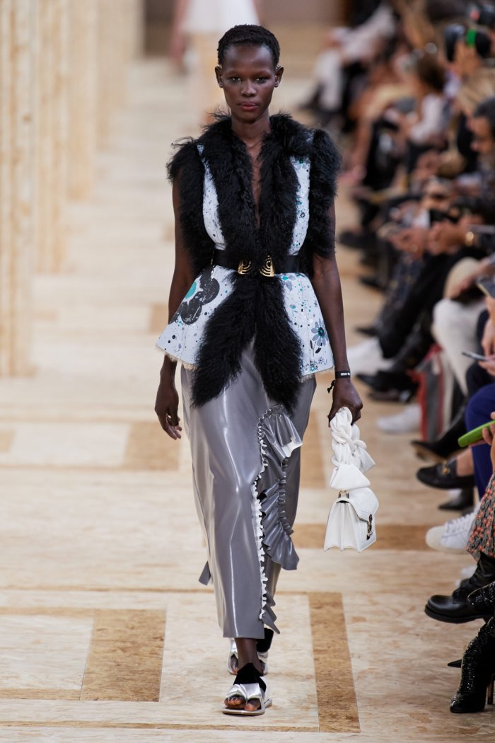 Miu Miu показ 2021