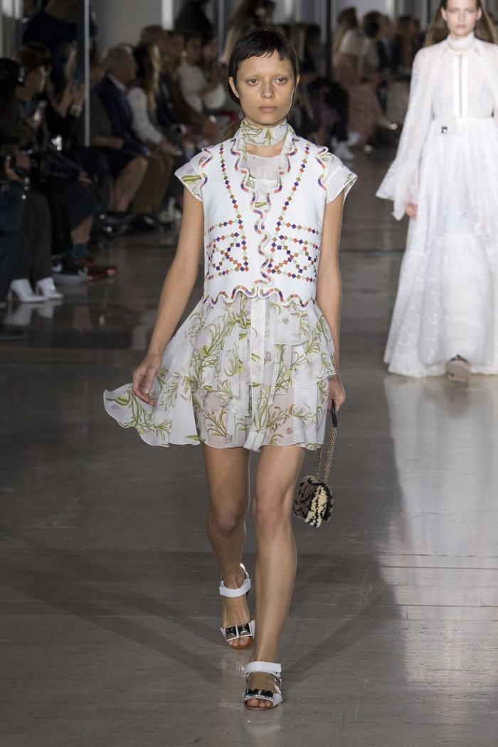 Джамбаттиста Валли модели