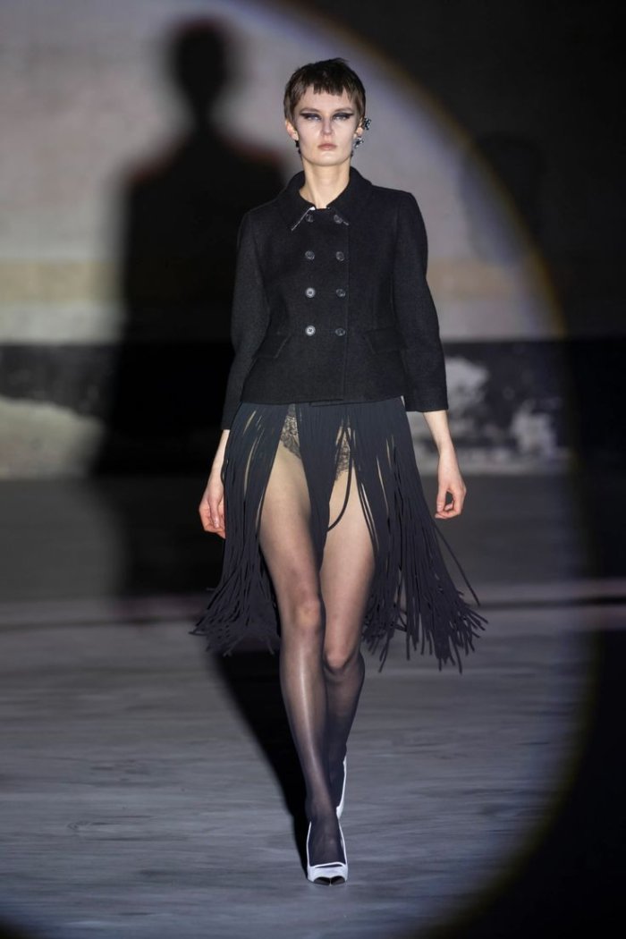 Vogue Russia defile Ann Demeulemeester