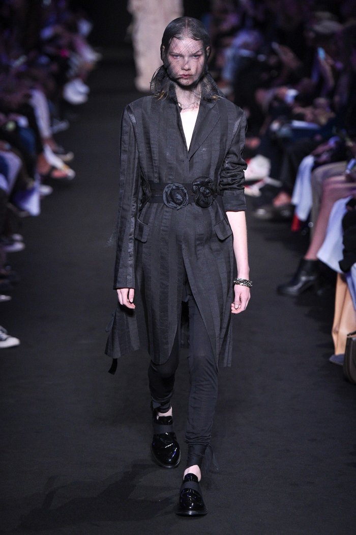 Ann Demeulemeester 2020 f / w collection