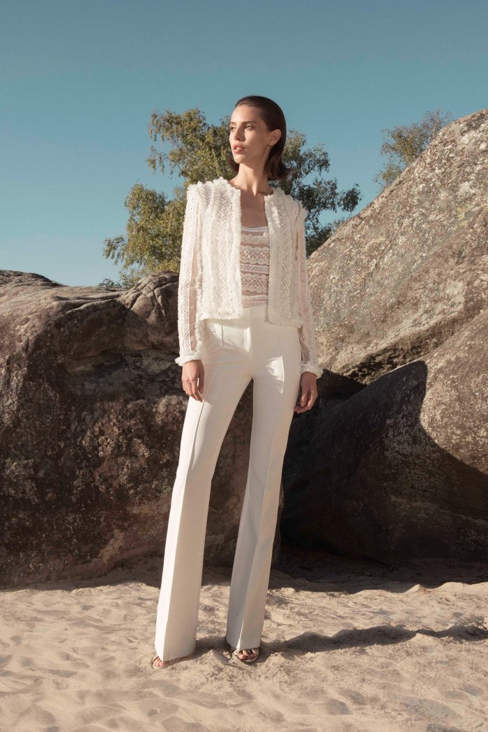 Близняшки в вечерних нарядах