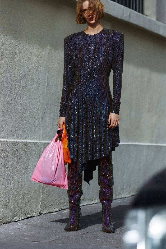 Девушка на улице