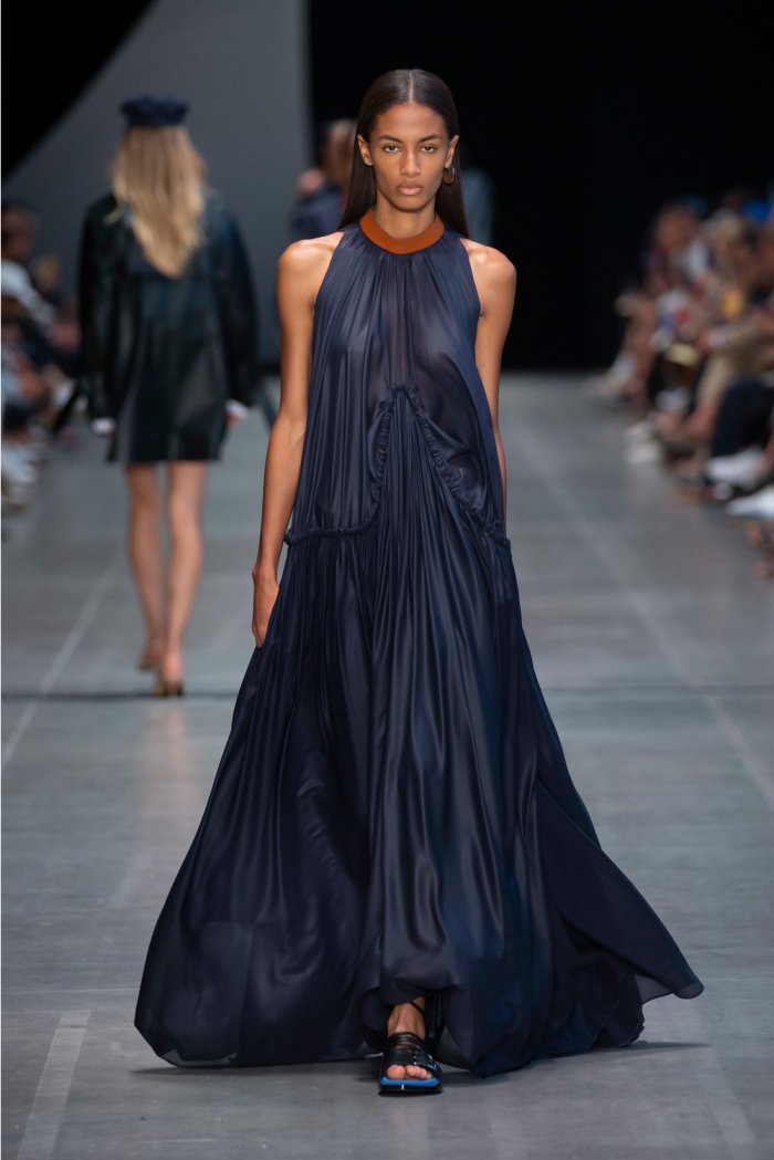 Мода коллекция Sportmax Весна-лето 2021