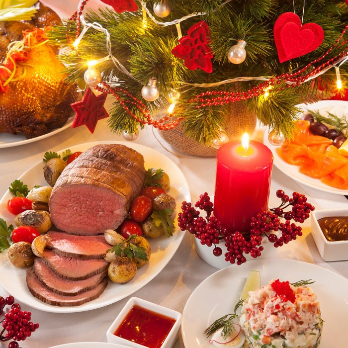 Красивая сервировка новогоднего стола