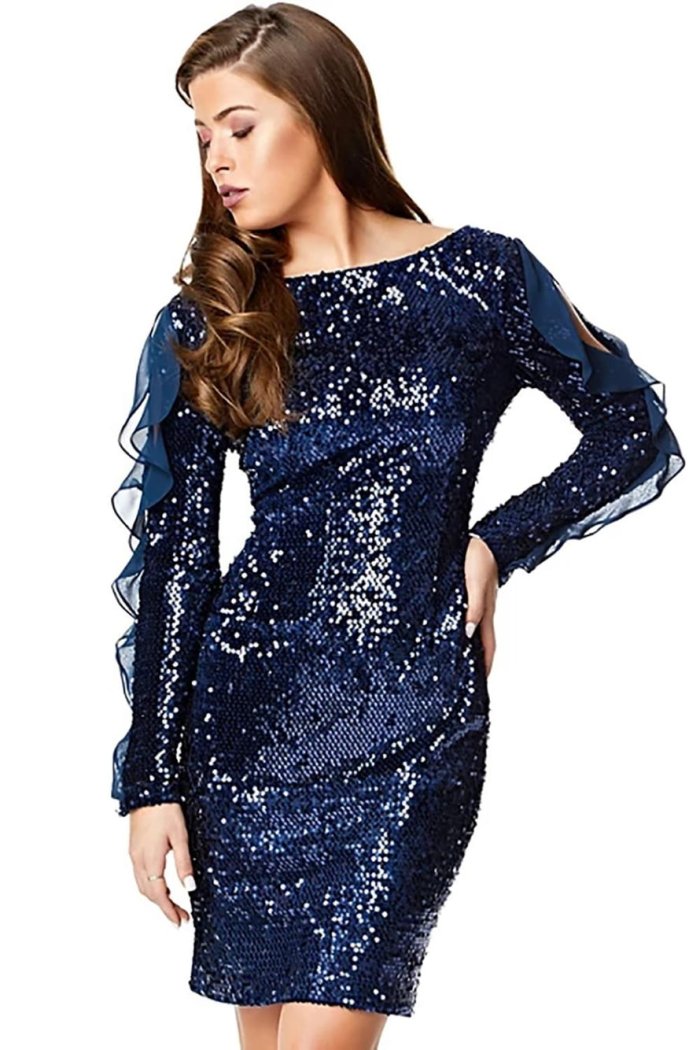 Блестящее платье