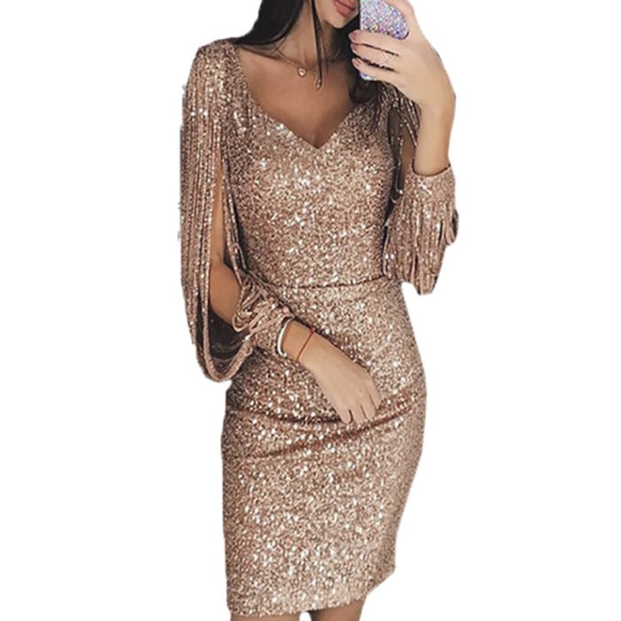 Блестящее платье