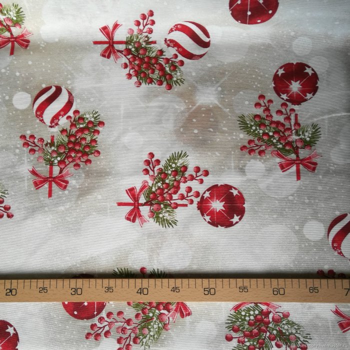 Новогоднее платье блестящее