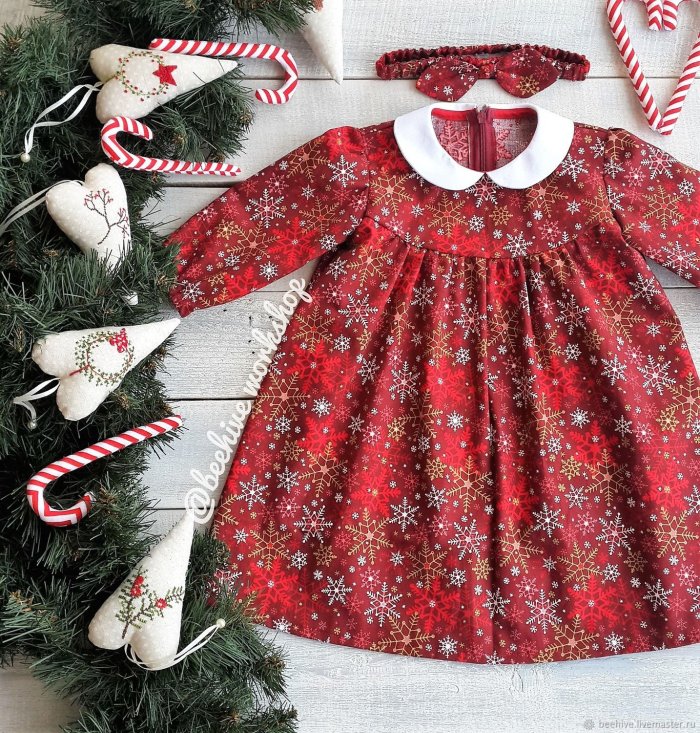 Вечернее платье пудрового цвета