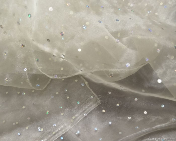 Детское платье с пайетками