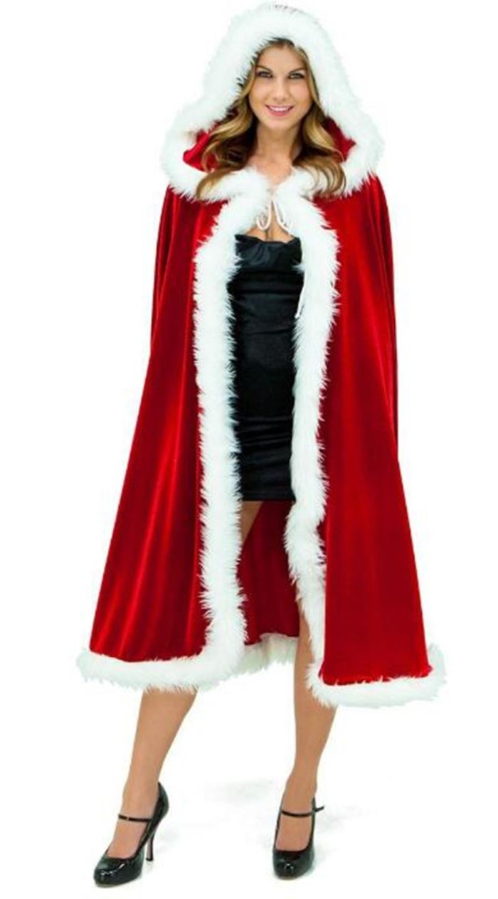 Блондинка в новогоднем наряде