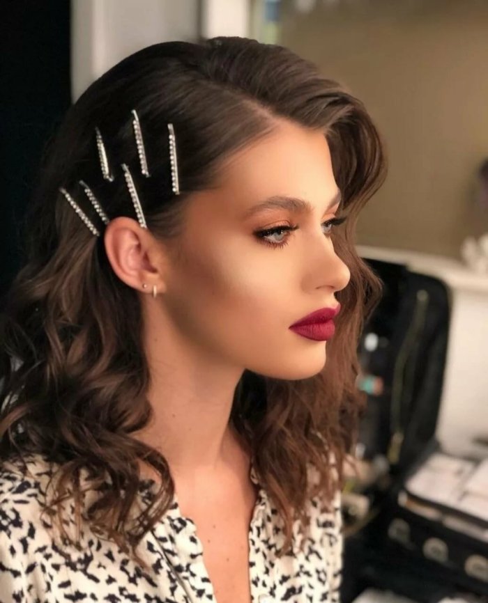 Прическа на вечеринку