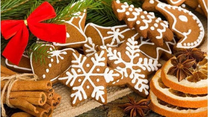 Новогодний торт для девушки