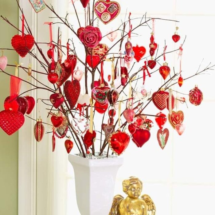 Украшение офиса ко Дню Святого Валентина