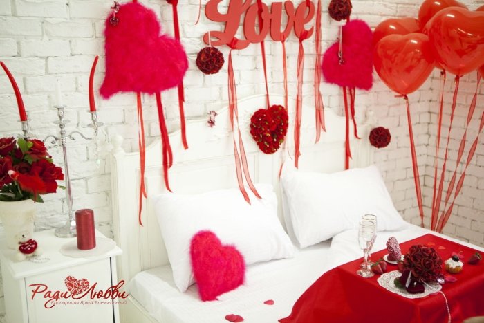 Украшение дома на день Святого Валентина