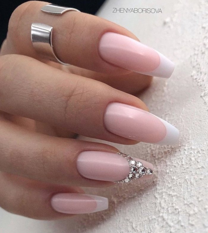 Маникюр оттенок блаж