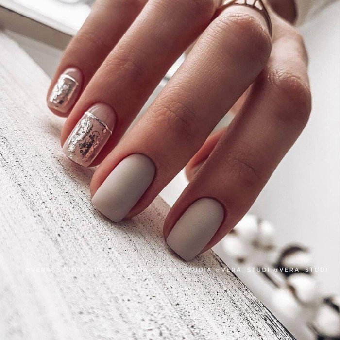 Маникюр на короткие ногти 2022 матовый