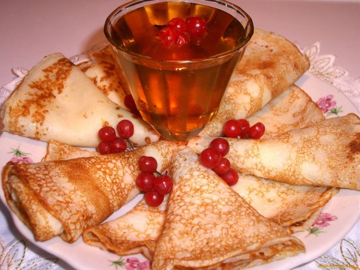 Блинный стол на Масленицу