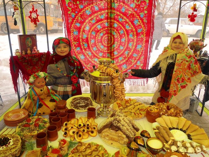 Украшения на Масленицу