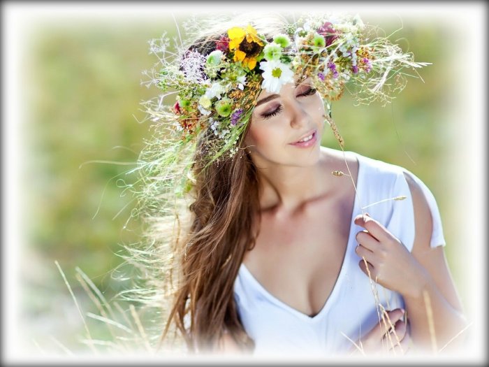 Девушки летом