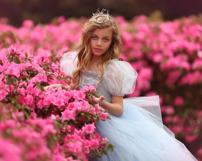 Фотосессия в розовом платье