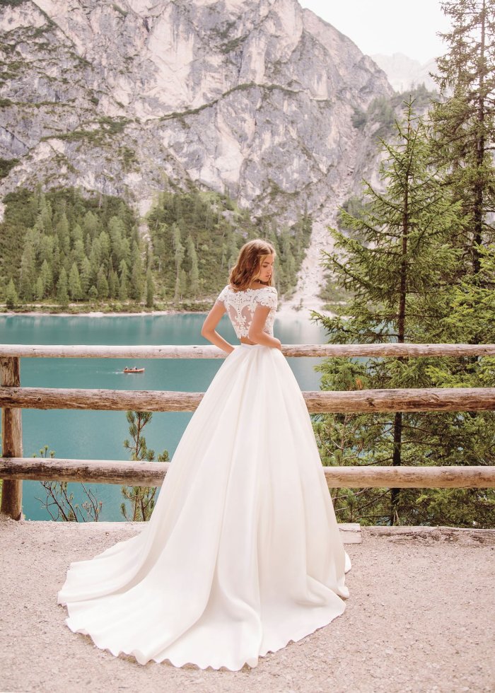 Раздельное свадебное платье