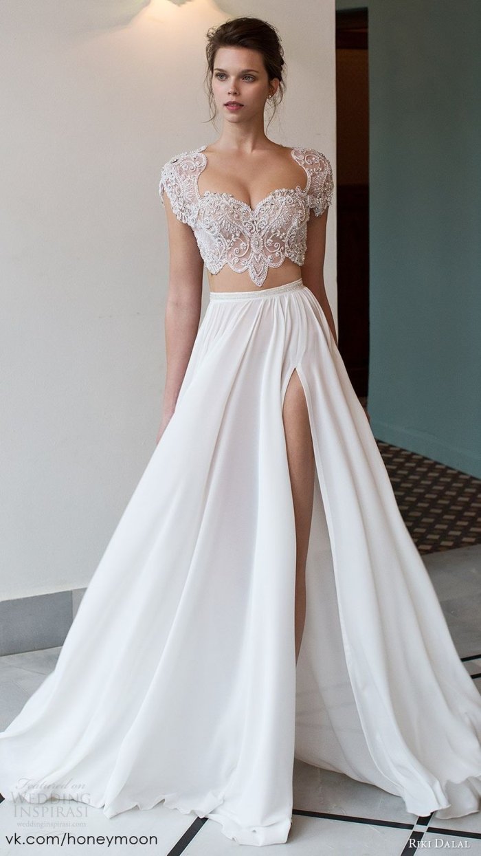 Кружевное свадебное платье